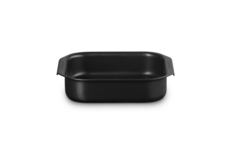 Le Creuset Square Roasting Tin 22x22cm  Black