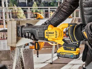 Dewalt DCS386H2T XR Advantage Reciprocating Saw 18V 2 x POWERSTACK™ 5.0Ah Li-ion - KeansClaremorris