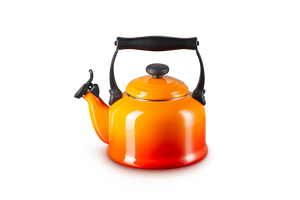 Le Creuset Traditional Kettle Volcanic