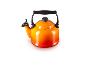 Le Creuset Traditional Kettle Volcanic