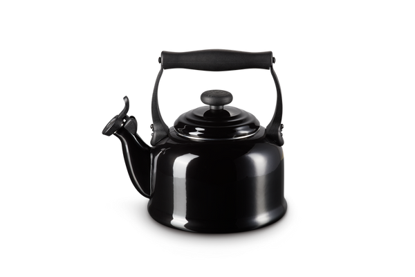 Le Creuset Traditional Kettle Black