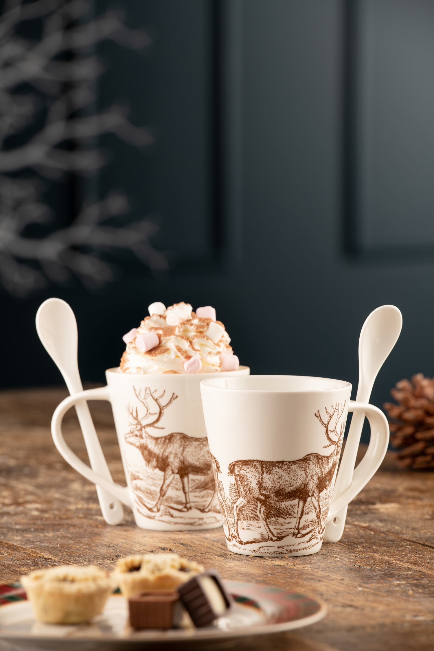 Aynsley Hot Chocolate Reindeer Set of 2 Mugs & Spoons