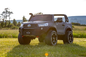 Licensed Totoya Hilux 2019 Grey Kids Electric Jeep - KeansClaremorris