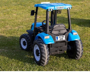 New Holland T7 24V Electric Ride On Tractor Blue - Leather Seat and EVA Rubber Wheels - KeansClaremorris